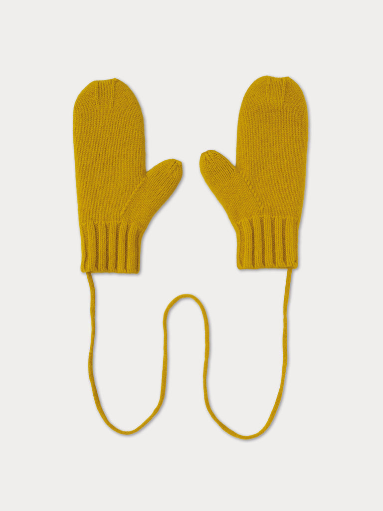 mustard coloured mittens