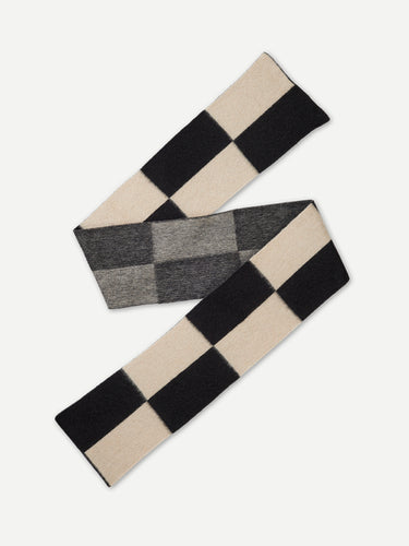 BRUSHED TWO COLOUR RECTANGLES SCARF BLACK & OATMEAL