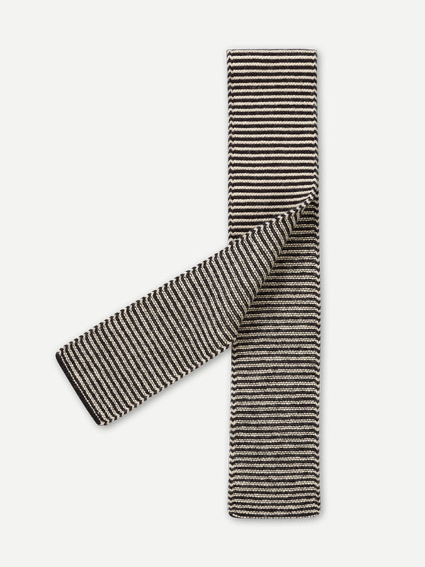 SMALL GARTER STITCH SCARF BLACK & OATMEAL